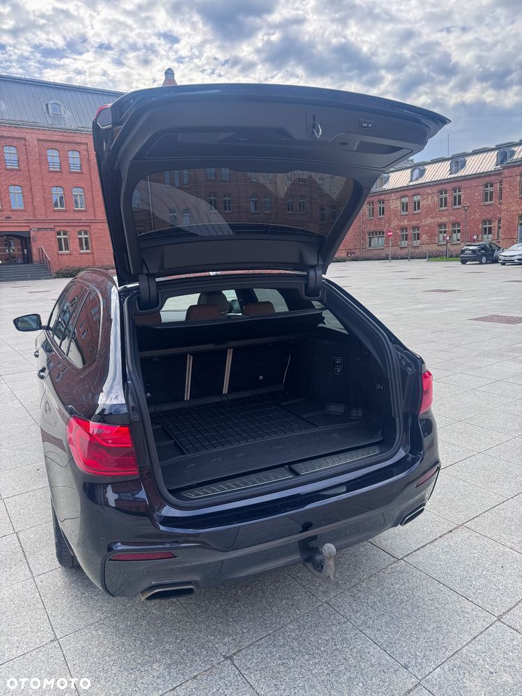 BMW Seria 5 540i xDrive - 12
