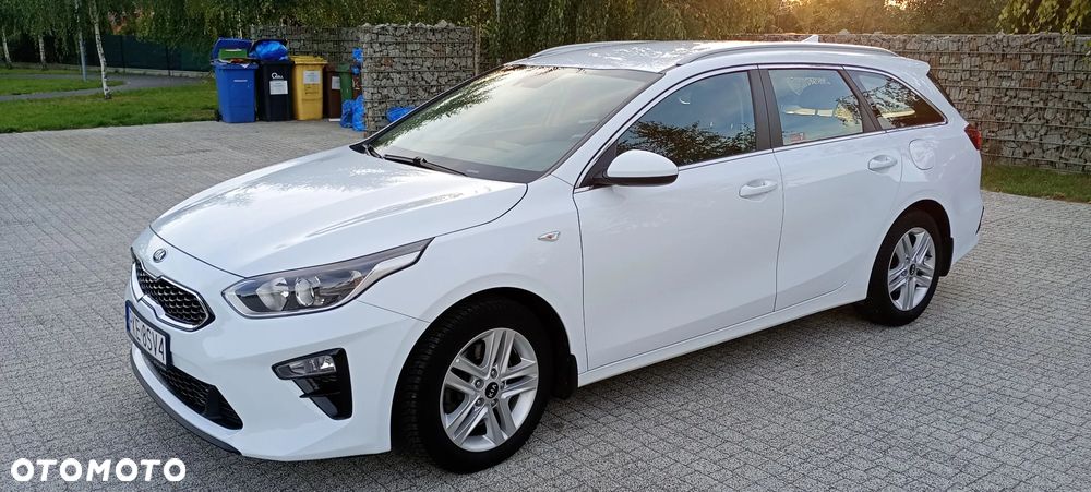 Kia Ceed 1.5 T-GDI M - 1