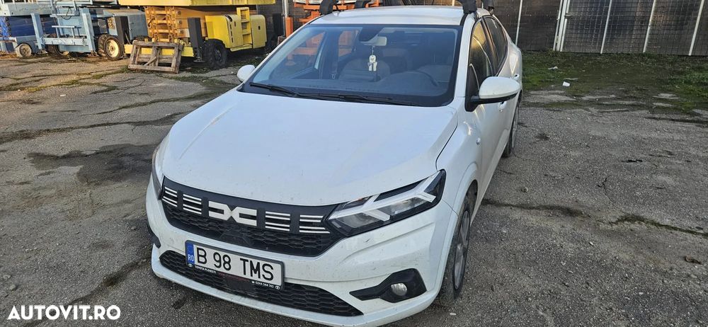 Dacia Logan TCe 90 MT5 Expression - 1