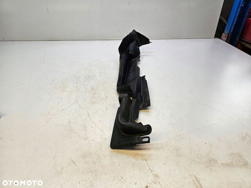 NAKŁADKA BŁOTNIKA LEWA AUDI A4 B9 8W0821169C - 2