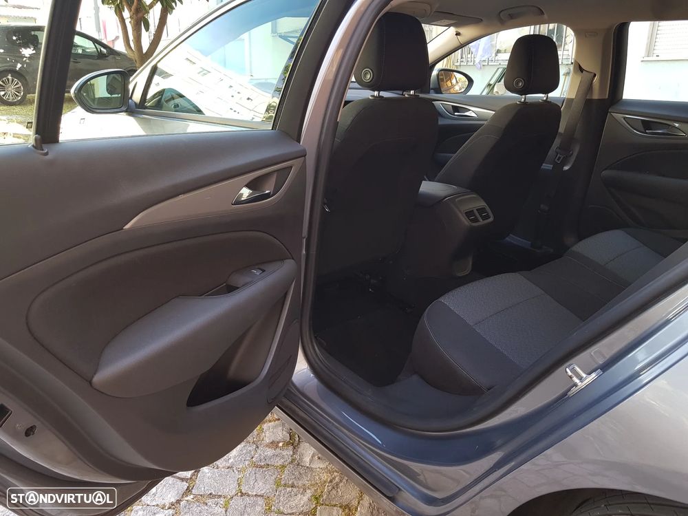 Opel Insignia Sports Tourer 1.6 CDTi Dynamic - 30