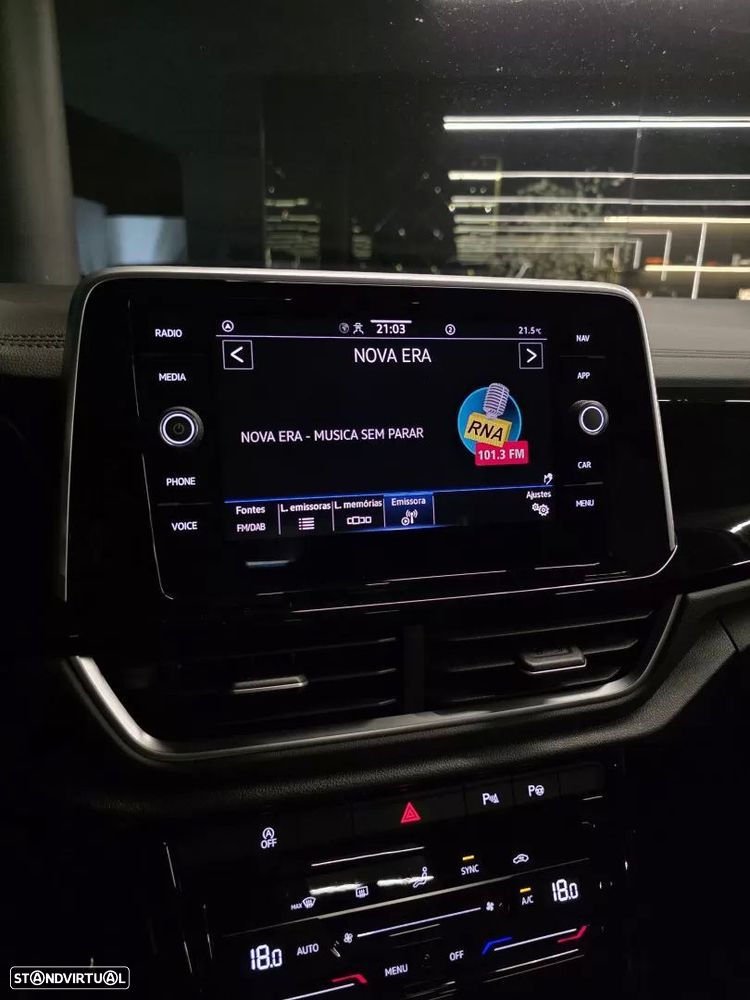 VW T-Roc 2.0 TDI R-Line DSG - 28