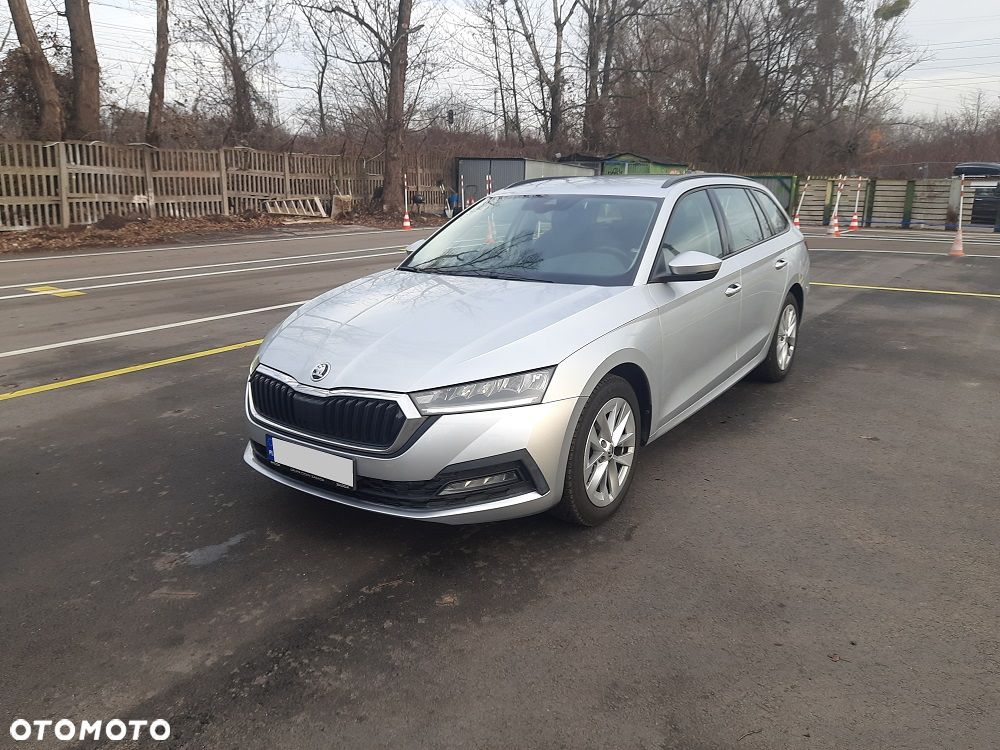 Skoda Octavia 2.0 TDI Ambition - 1