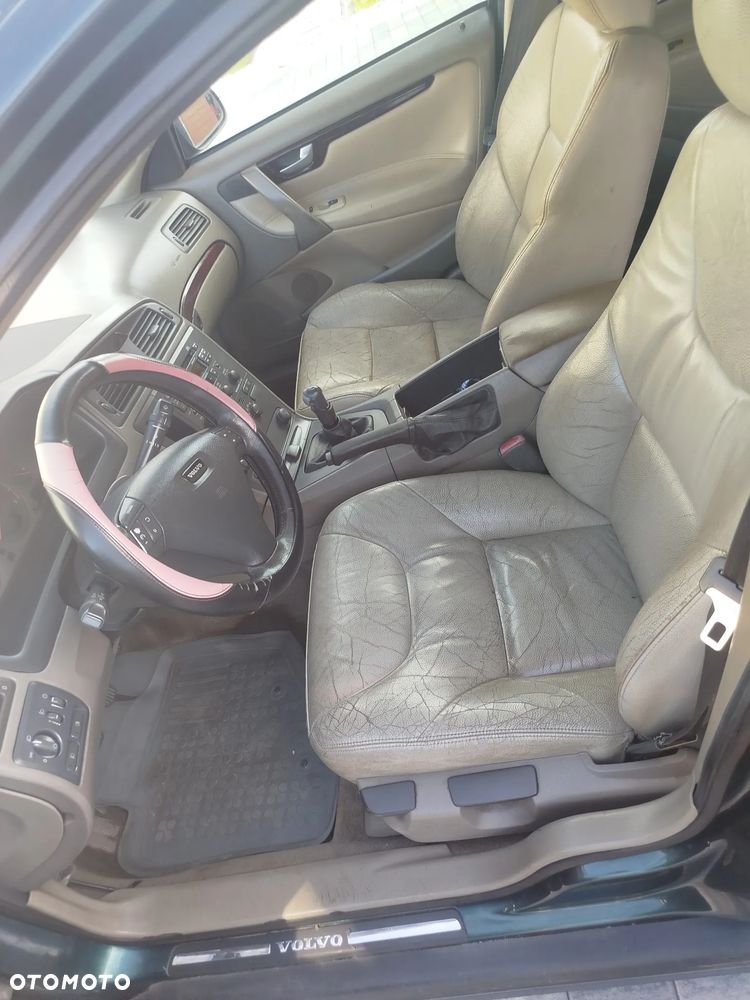 Volvo S60 2.4 D5 - 6