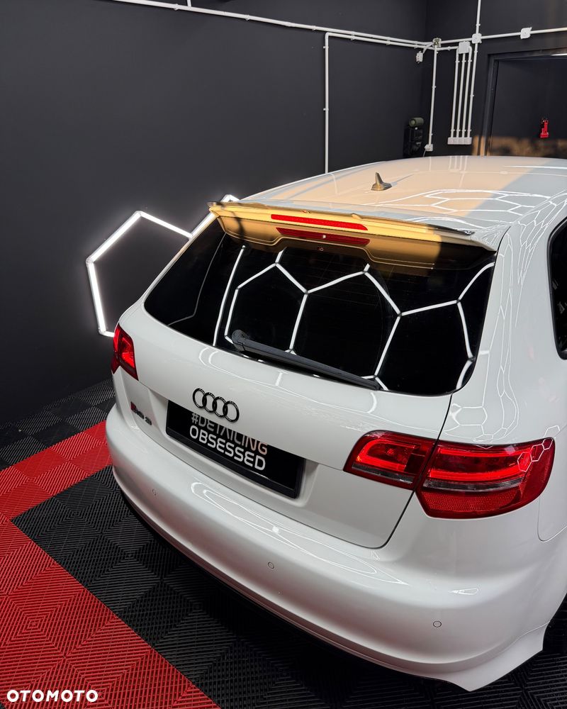 Audi RS3 Sportback - 18