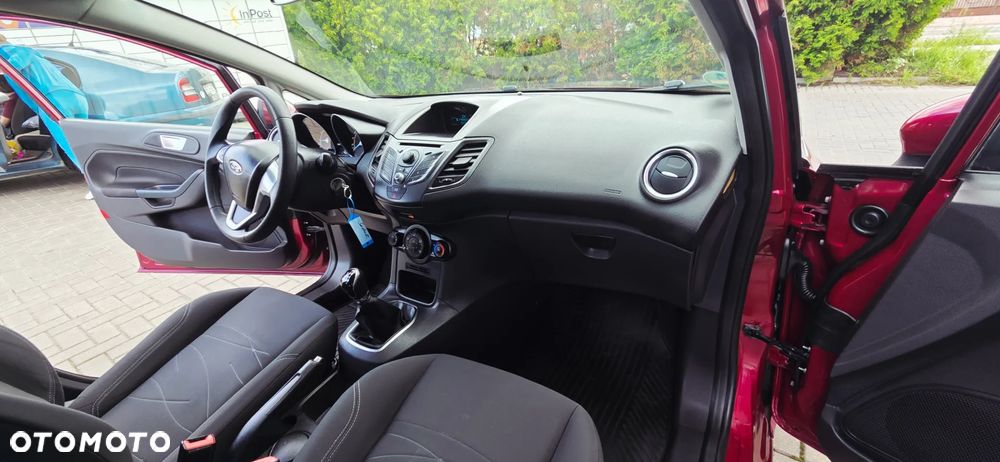 Ford Fiesta 1.0 Platinium X - 33