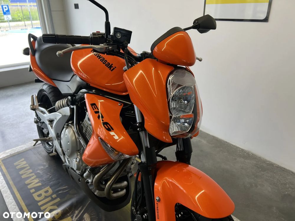 Kawasaki ER - 19