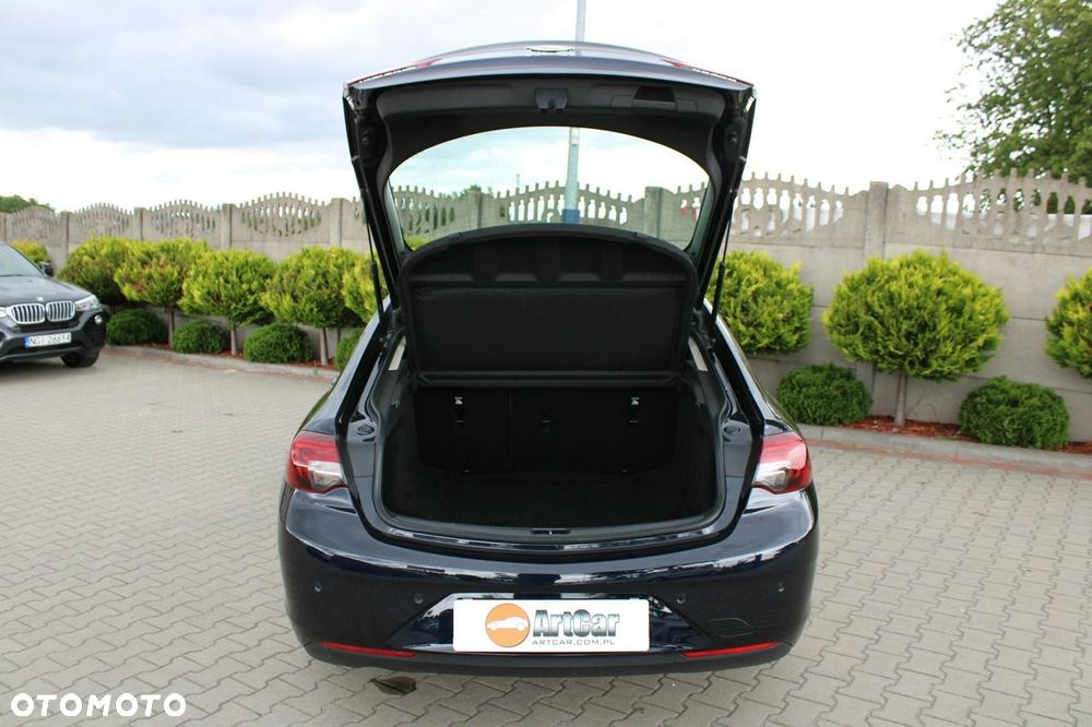 Opel Insignia 1.5 T Elite S&S - 30