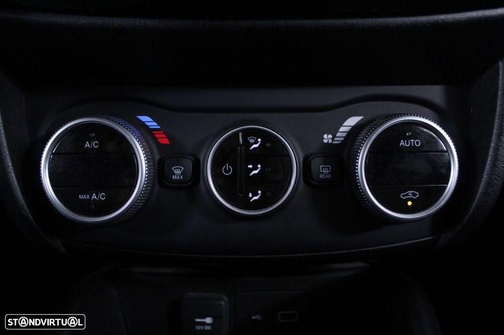 Fiat Tipo Cross 1.0 GSE T3 - 29