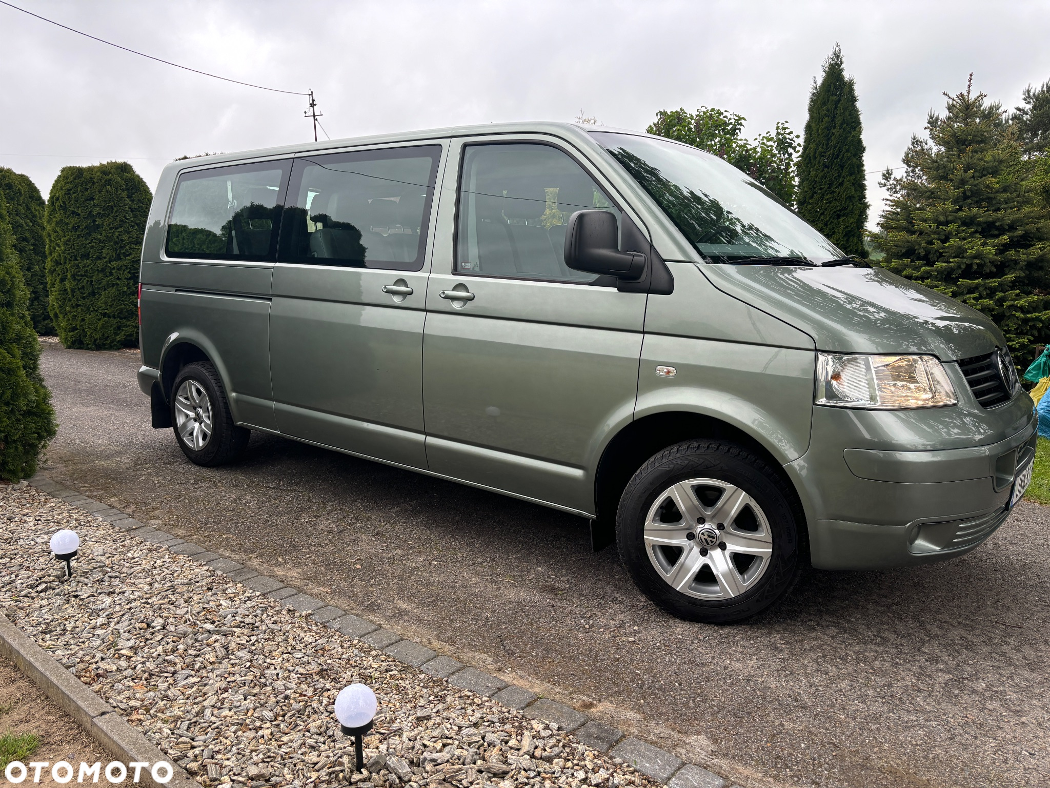 Volkswagen Transporter - 2