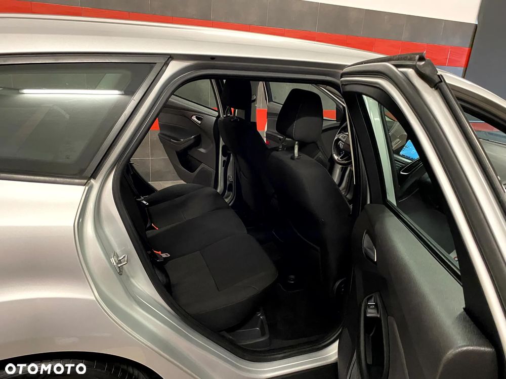 Ford Focus 1.6 TDCi DPF Titanium - 20