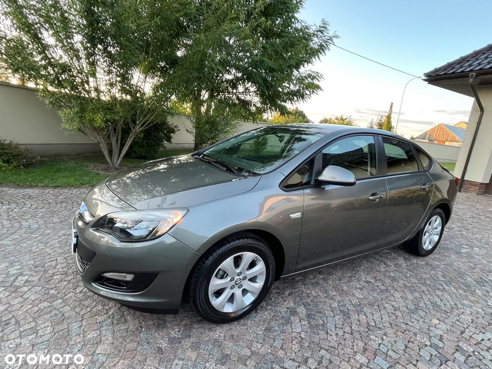 Opel Astra 1.6 Active EU6 - 37