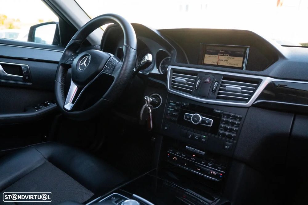 Mercedes-Benz E 220 BlueTEC 9G-TRONIC Avantgarde - 26