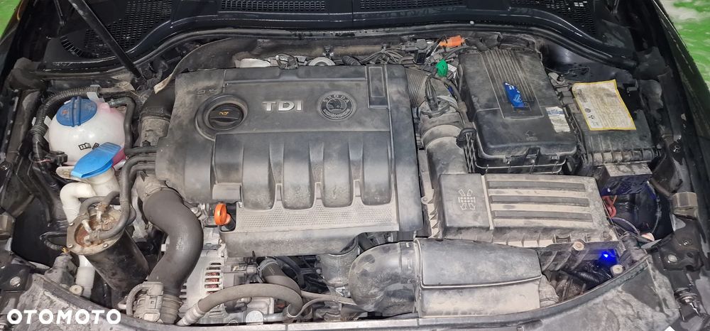 Skoda Superb 2.0 TDI Ambition DSG - 11