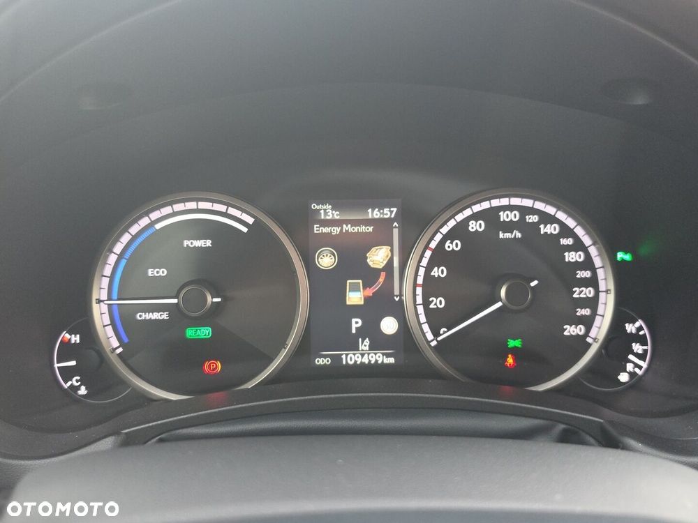 Lexus NX 300h F Sport AWD - 18