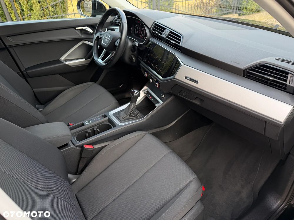 Audi Q3 Sportback 35 TFSI mHEV S tronic - 12