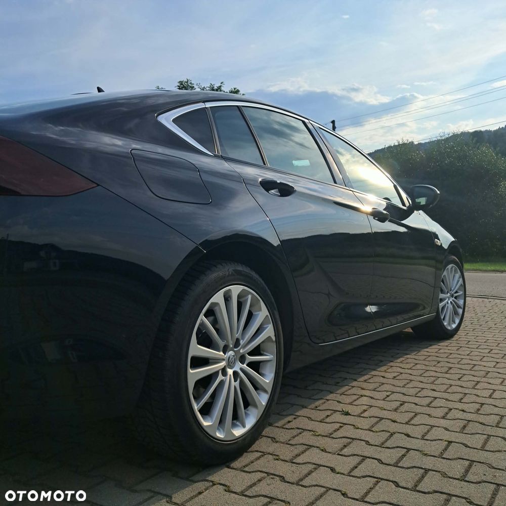 Opel Insignia 1.5 T Enjoy S&S Eco - 19
