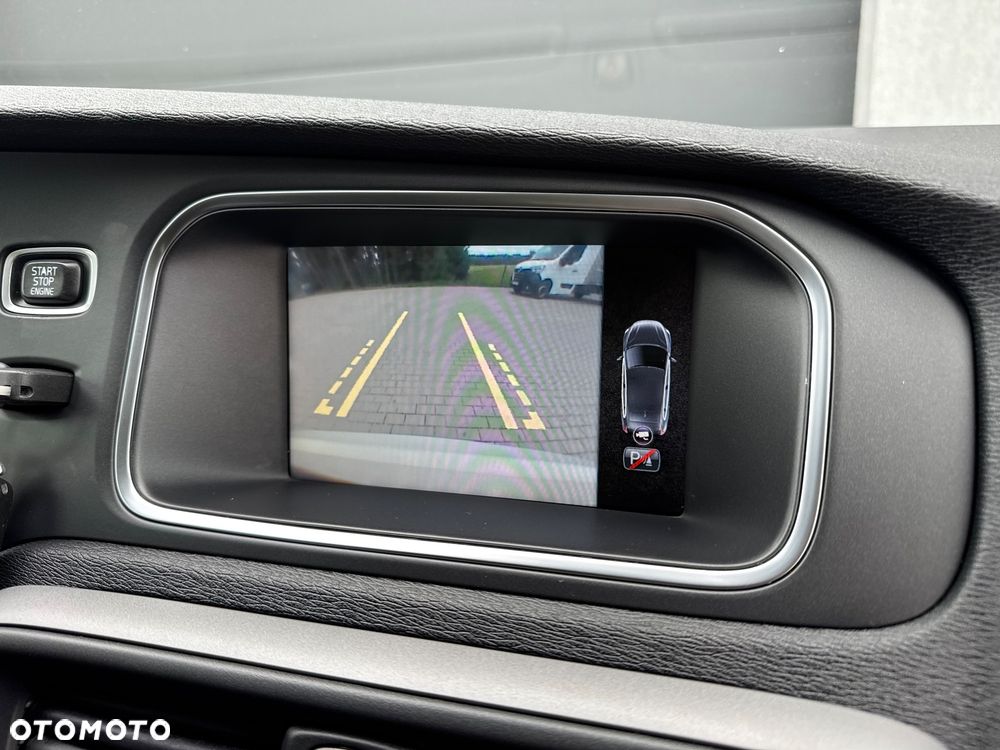 Volvo V40 D3 - 26