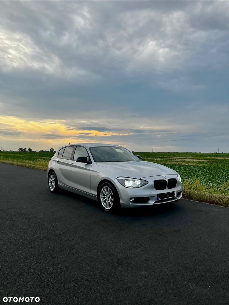BMW Seria 1 116d - 4