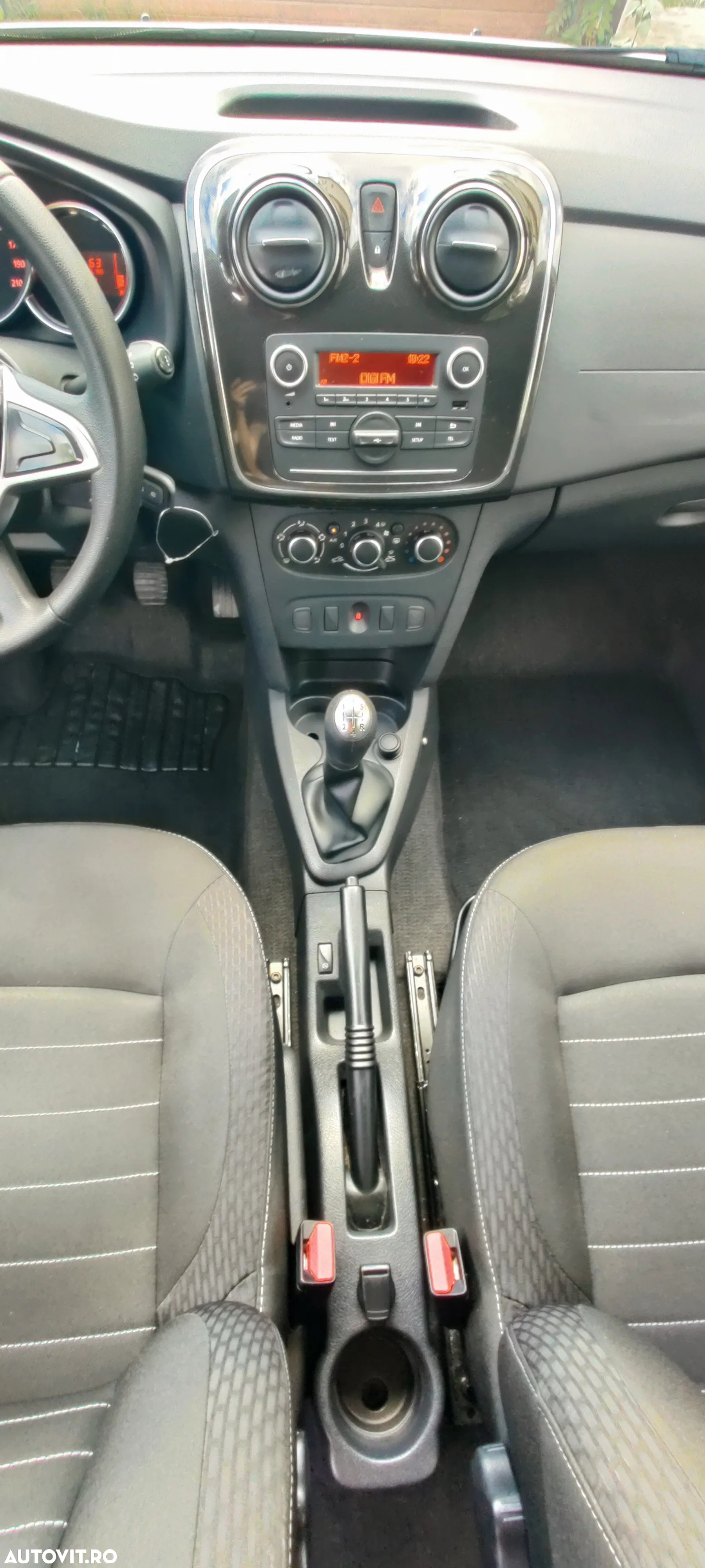 Dacia Logan MCV 1.5 Blue dCi Laureate - 14