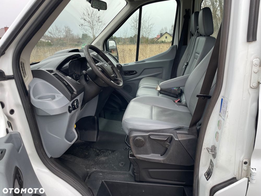 Ford Transit - 9