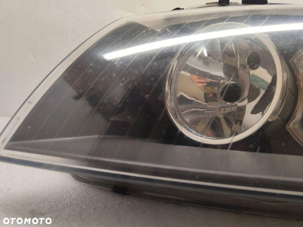 audi a3 8p xenon lampa prawy przód 890941003m - 2