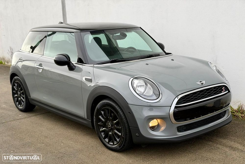 MINI 3 Portas Cooper D Aut. - 13