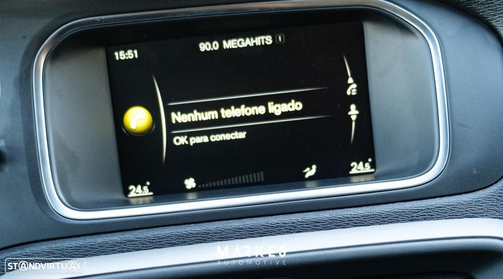 Volvo V40 1.6 D2 Momentum - 20