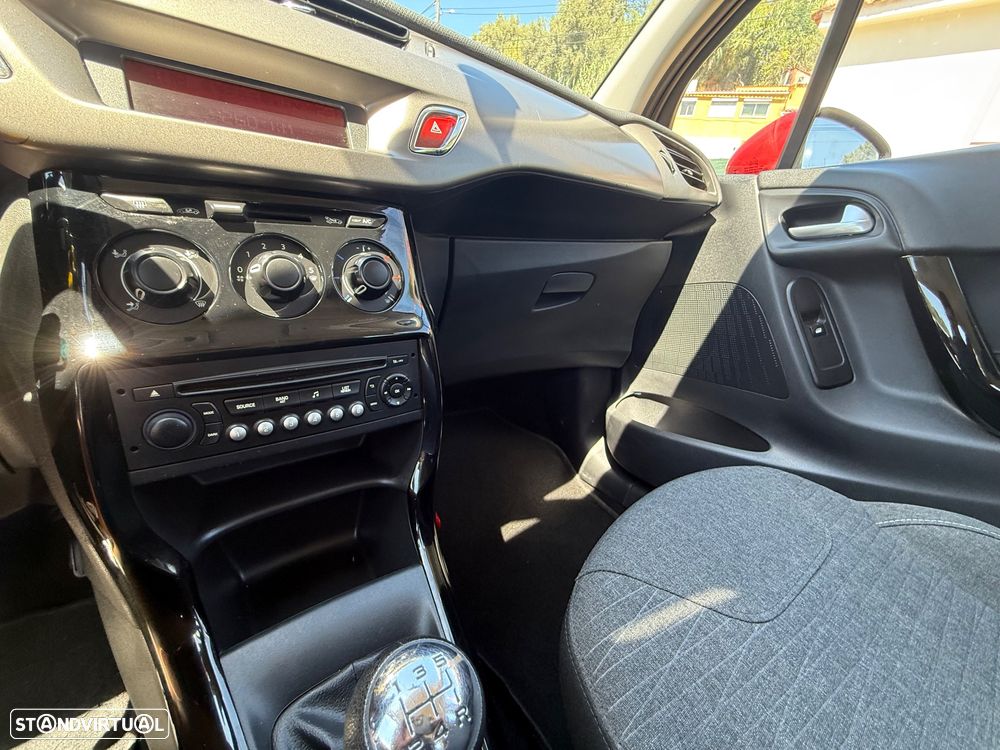 Citroën C3 1.2 PureTech Attraction - 8