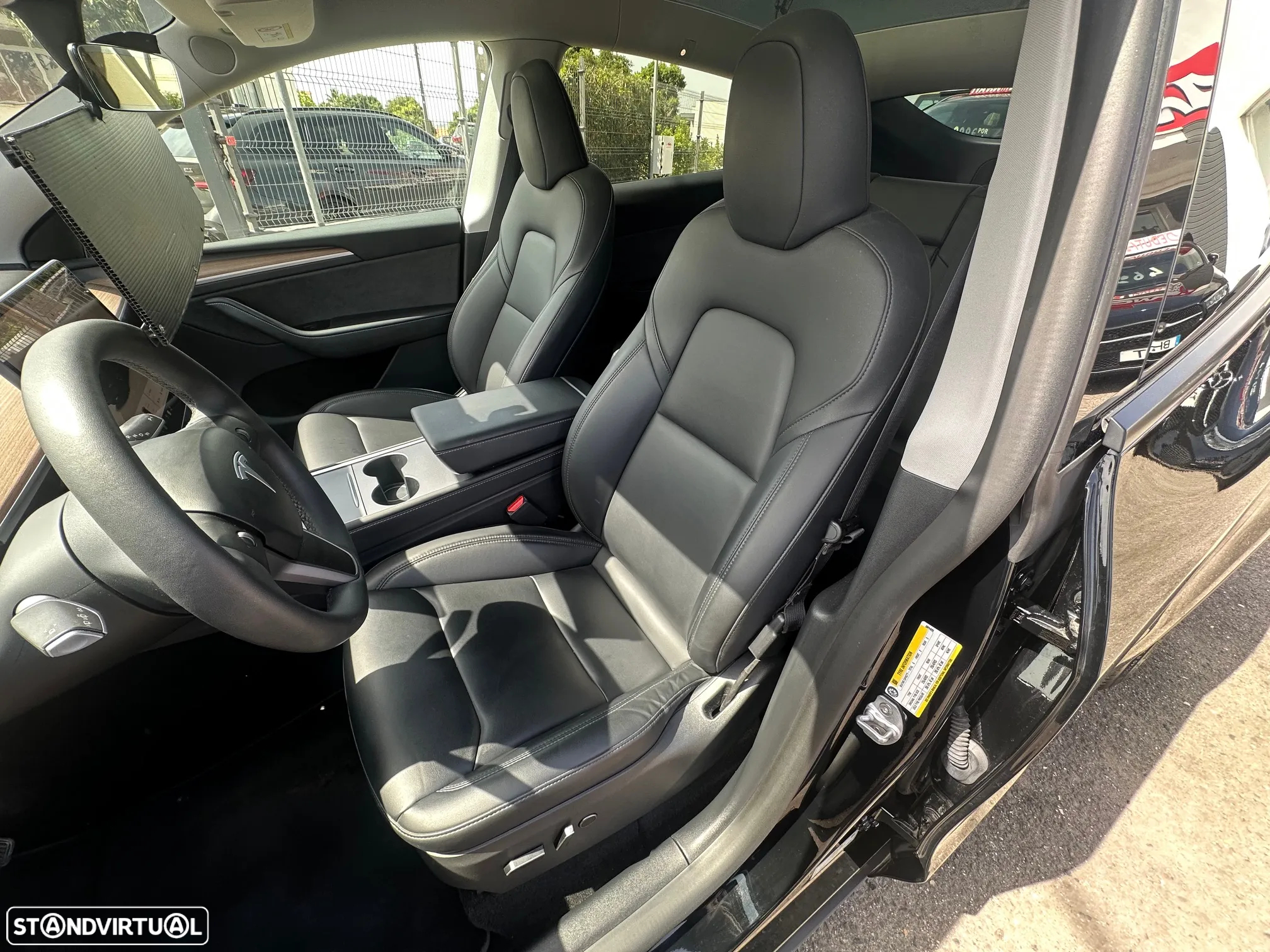 Tesla Model Y Long Range Tração Integral - 15