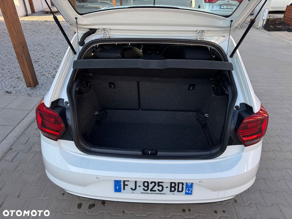 Volkswagen Polo - 24