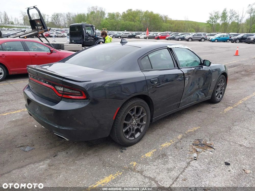 Dodge Charger - 4