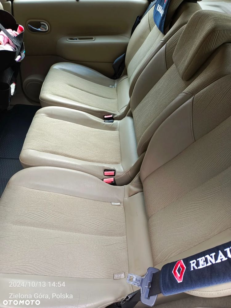 Renault Scenic 2.0 16V Emotion - 7