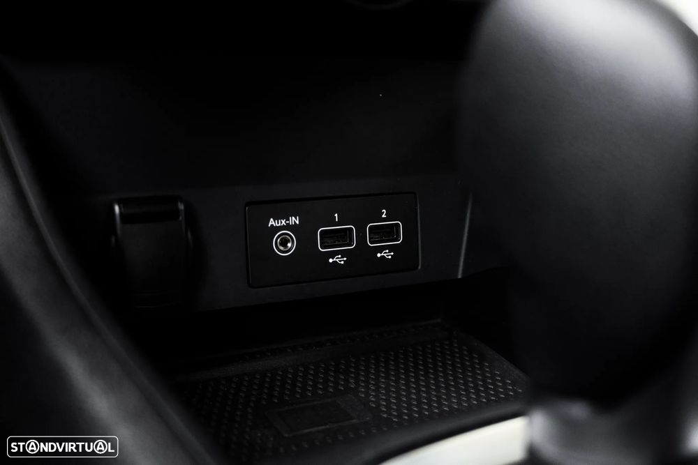 Renault Captur E-TECH 160 INTENS - 21