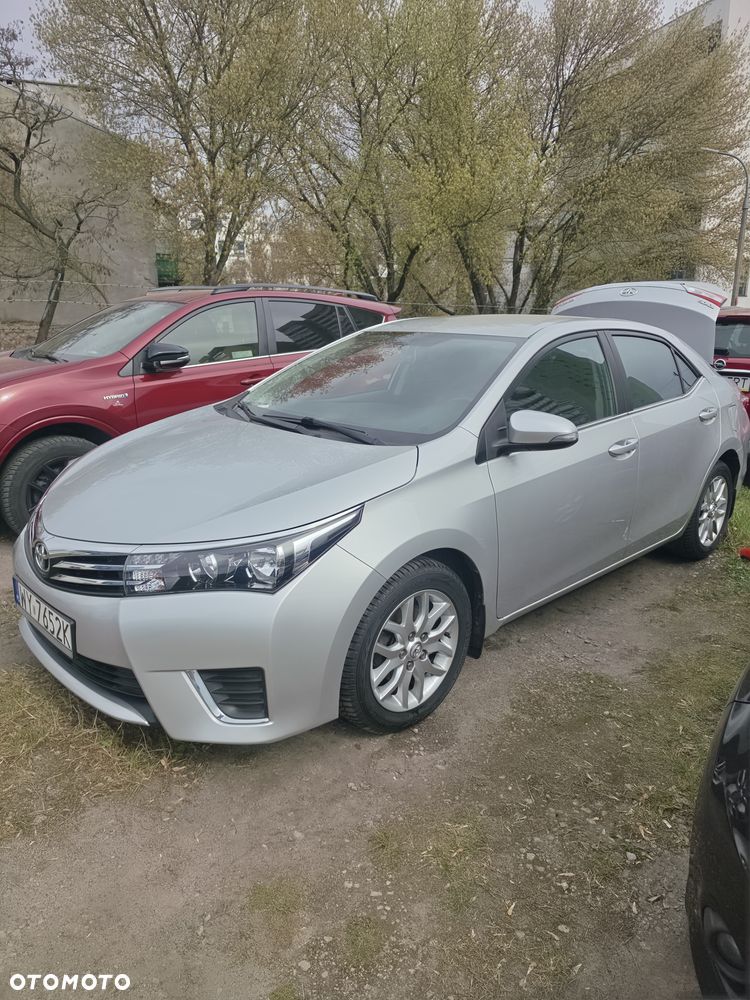 Toyota Corolla 1.6 Active EU6 - 19