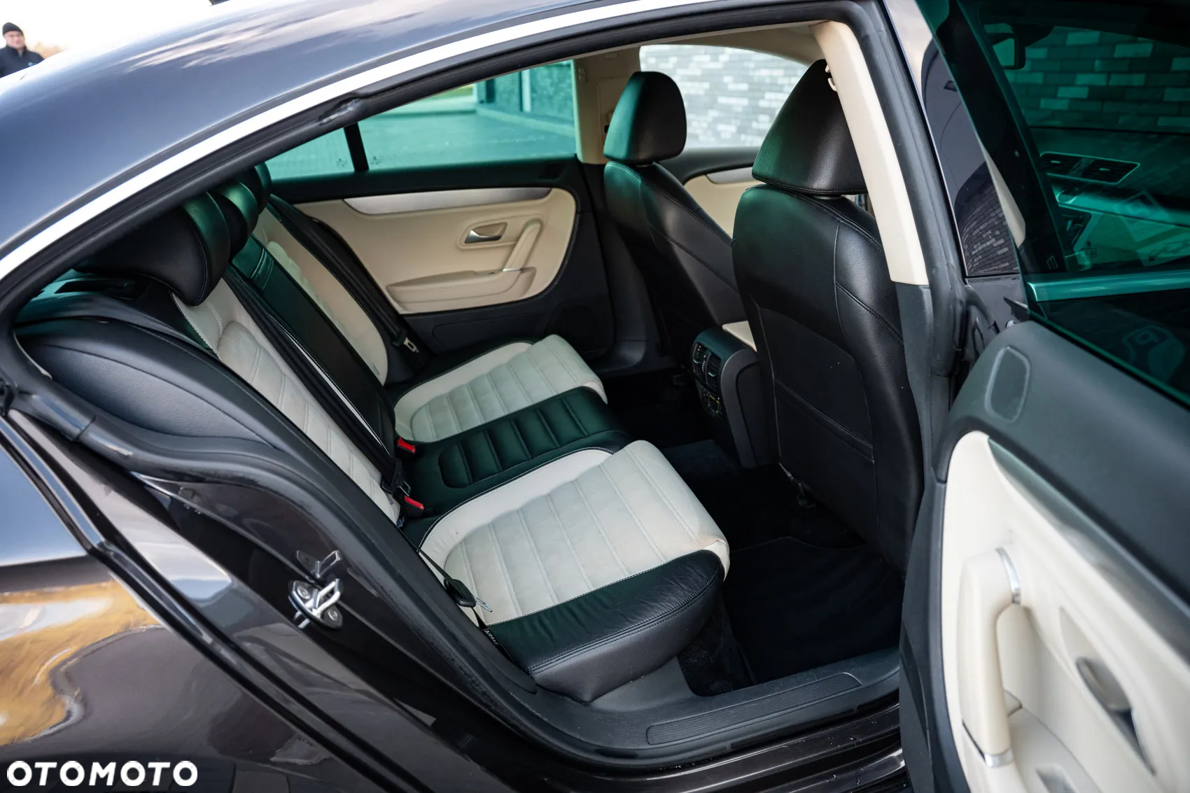 Volkswagen Passat CC 1.8 TSI - 14