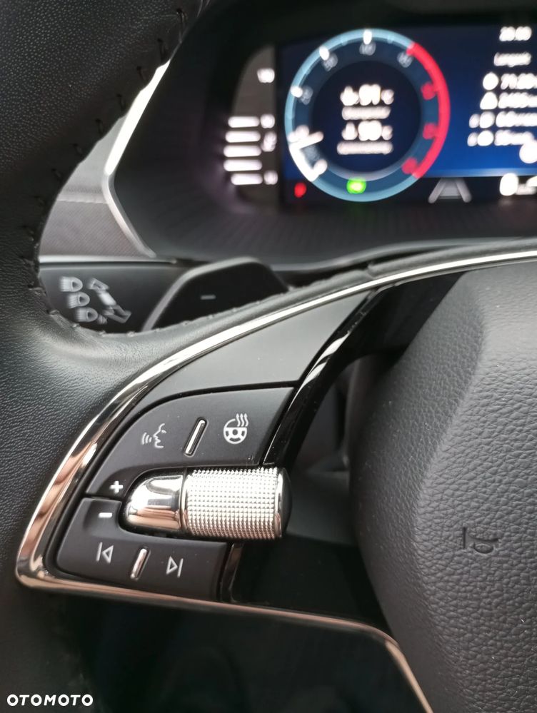 Skoda Octavia 2.0 TDI Style DSG - 26