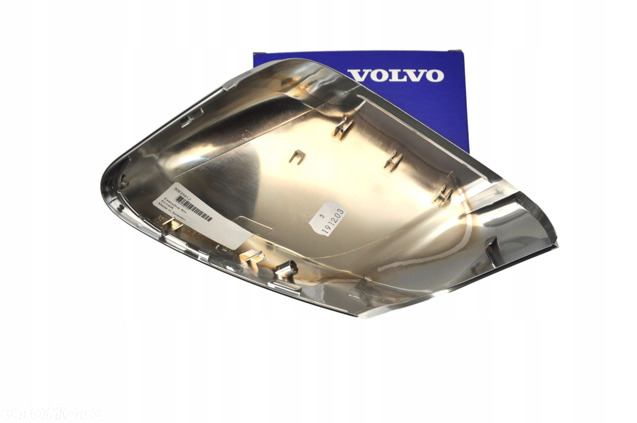 VOLVO XC90 R-DESIGN prawa obudowa lusterka OE - 4