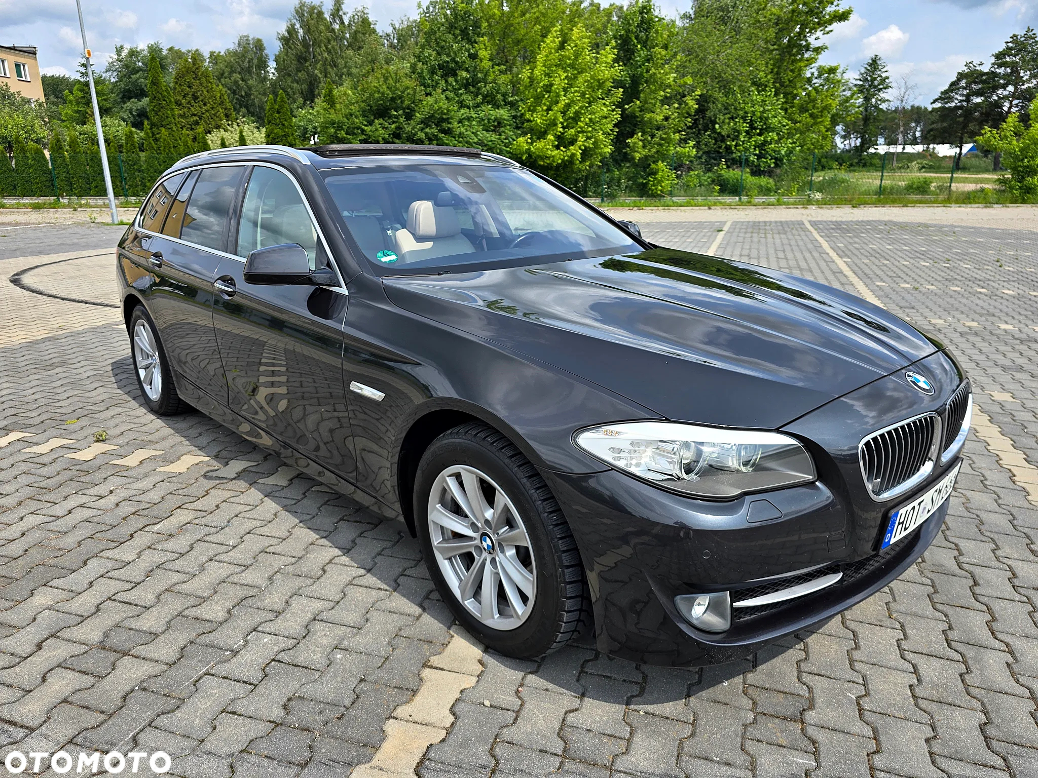 BMW Seria 5 520d Touring Luxury Line - 37