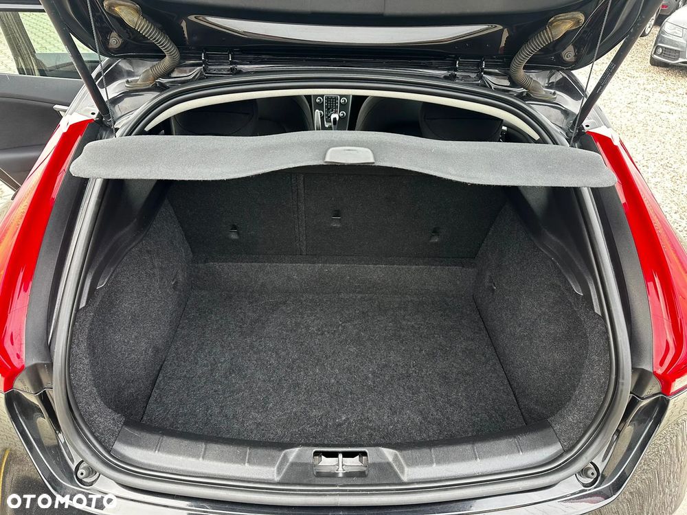 Volvo V40 D2 Drive-E Base - 16