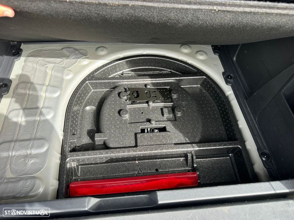 Peugeot 3008 1.6 e-HDi Style 2-Tronic - 17