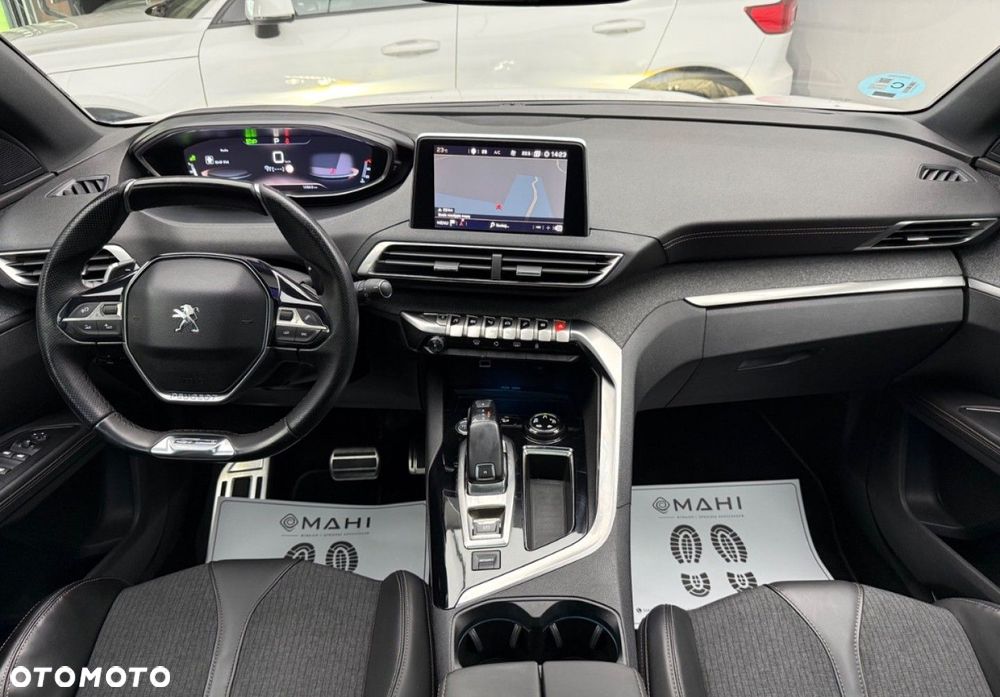 Peugeot 5008 - 21