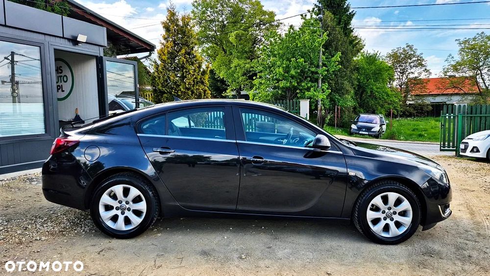 Opel Insignia 1.6 T Cosmo S&S EU6 - 10