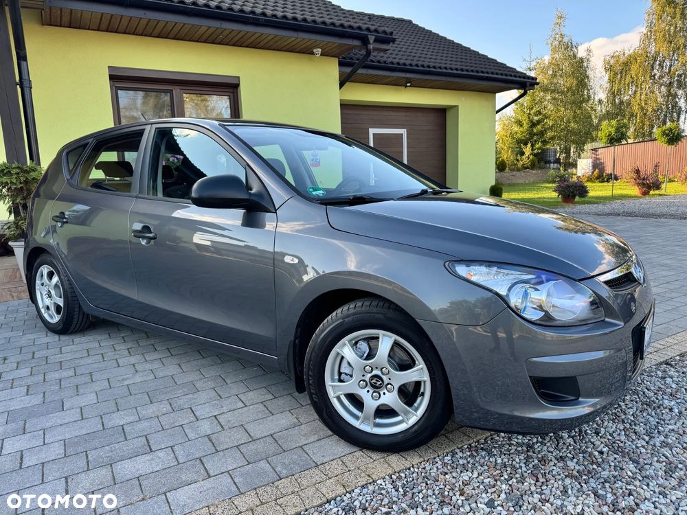 Hyundai i30 1.4 Classic + - 16
