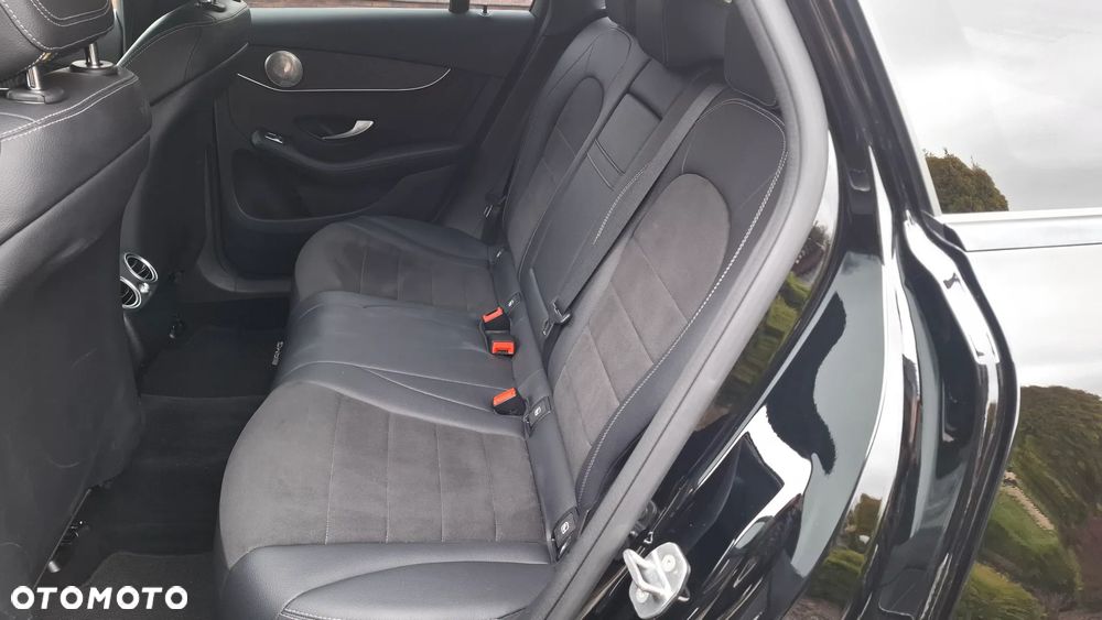 Mercedes-Benz GLC - 10