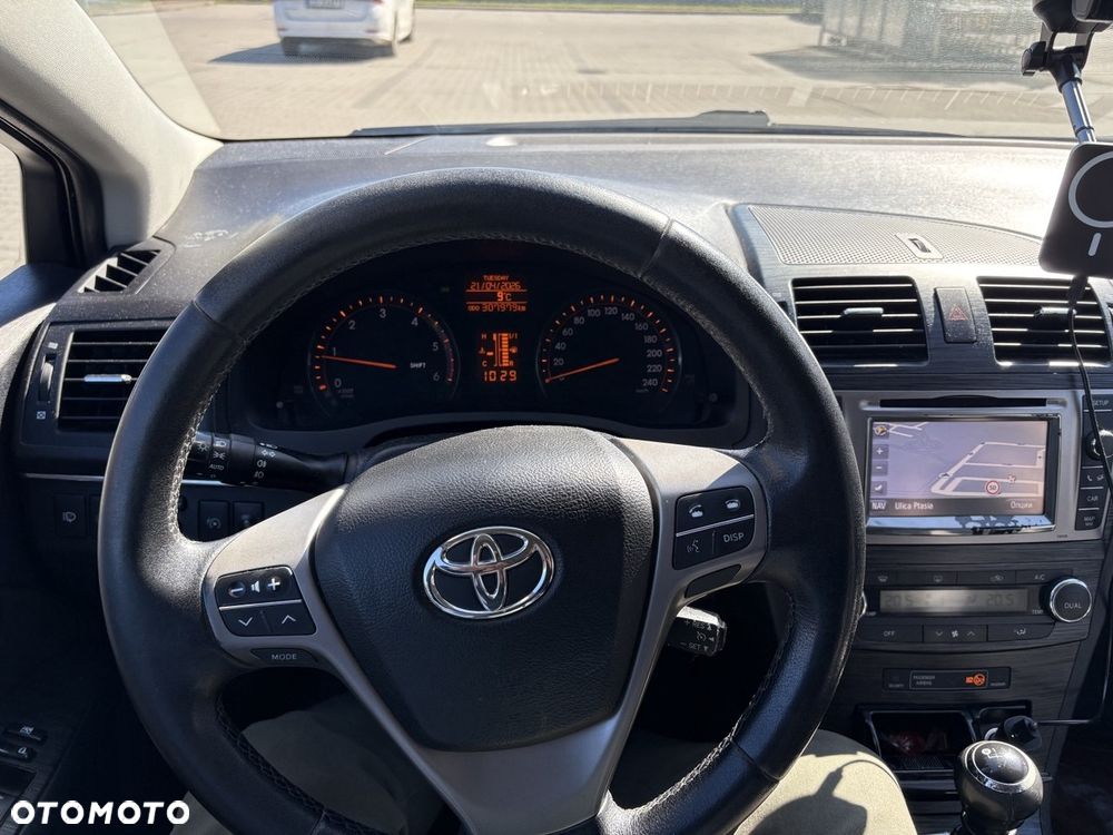 Toyota Avensis 2.2 D-4D Prestige - 5