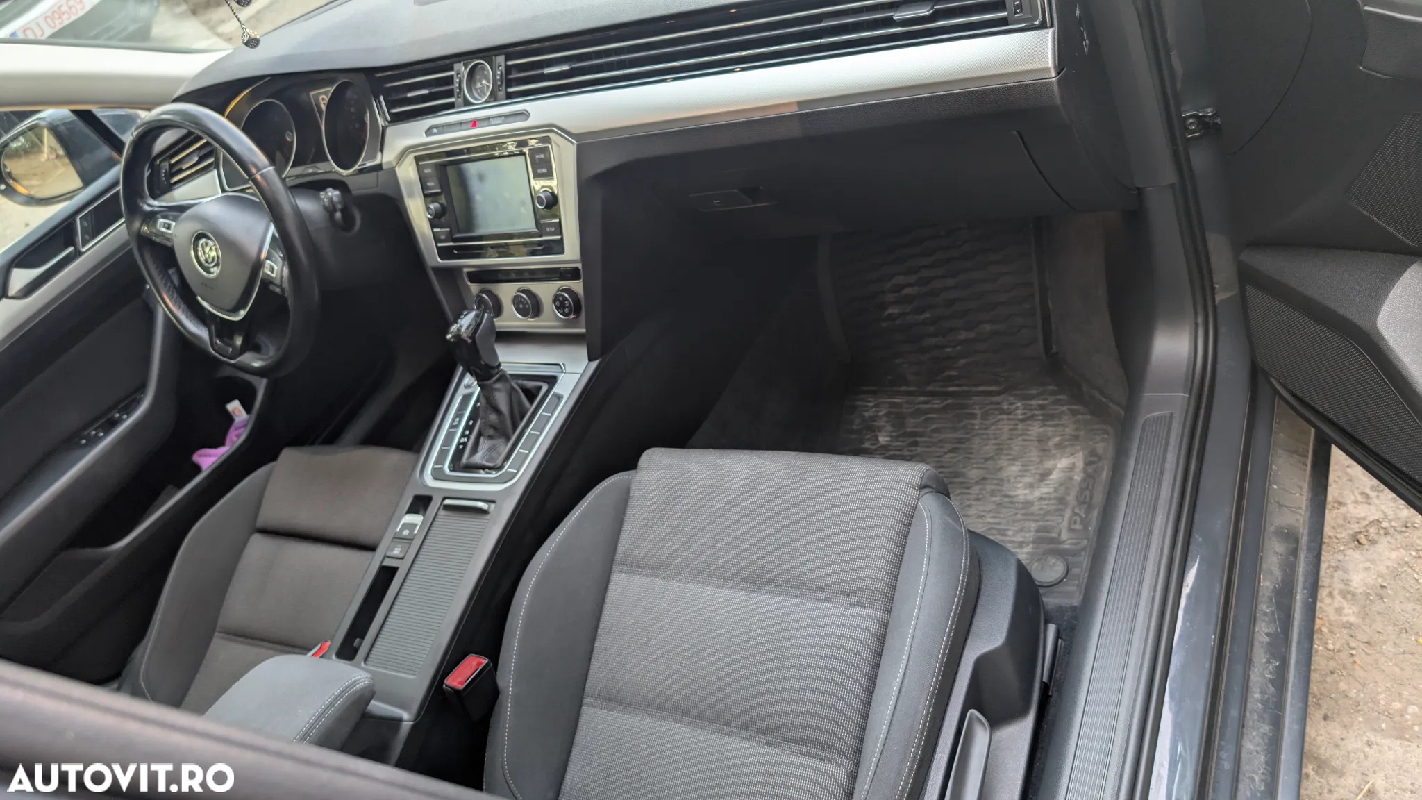 Volkswagen Passat Variant 2.0 TDI DSG Comfortline - 7