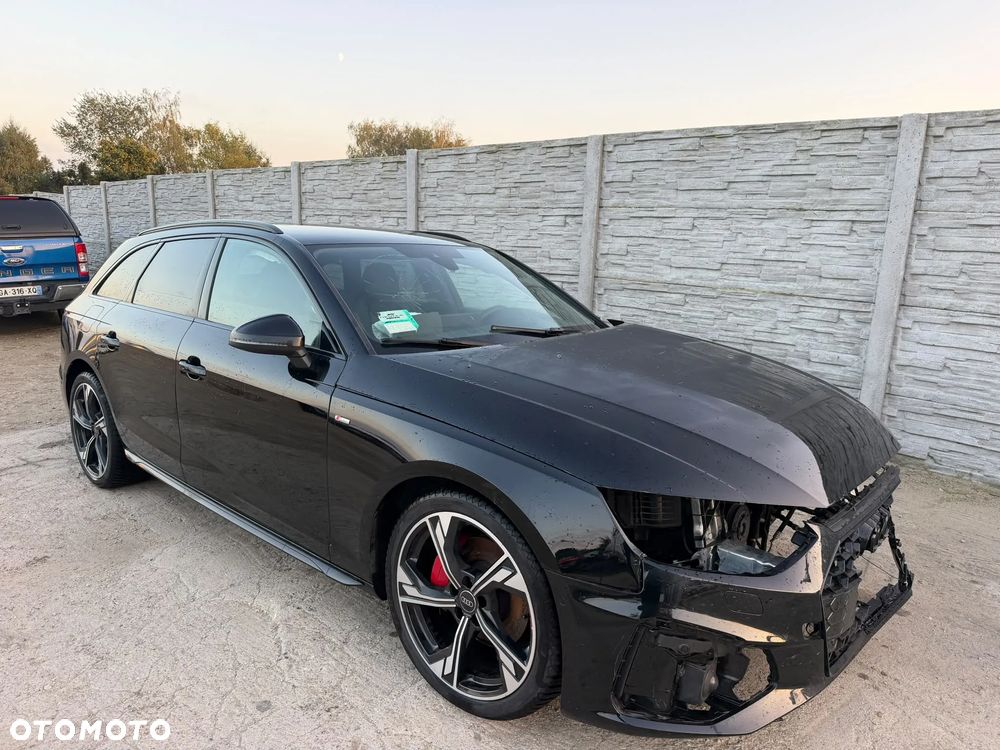 Audi A4 Avant 40 TFSI mHEV S Line S tronic - 33