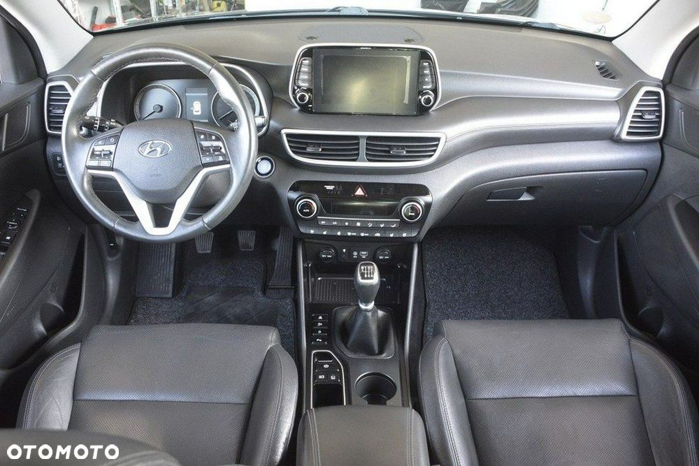 Hyundai Tucson - 12