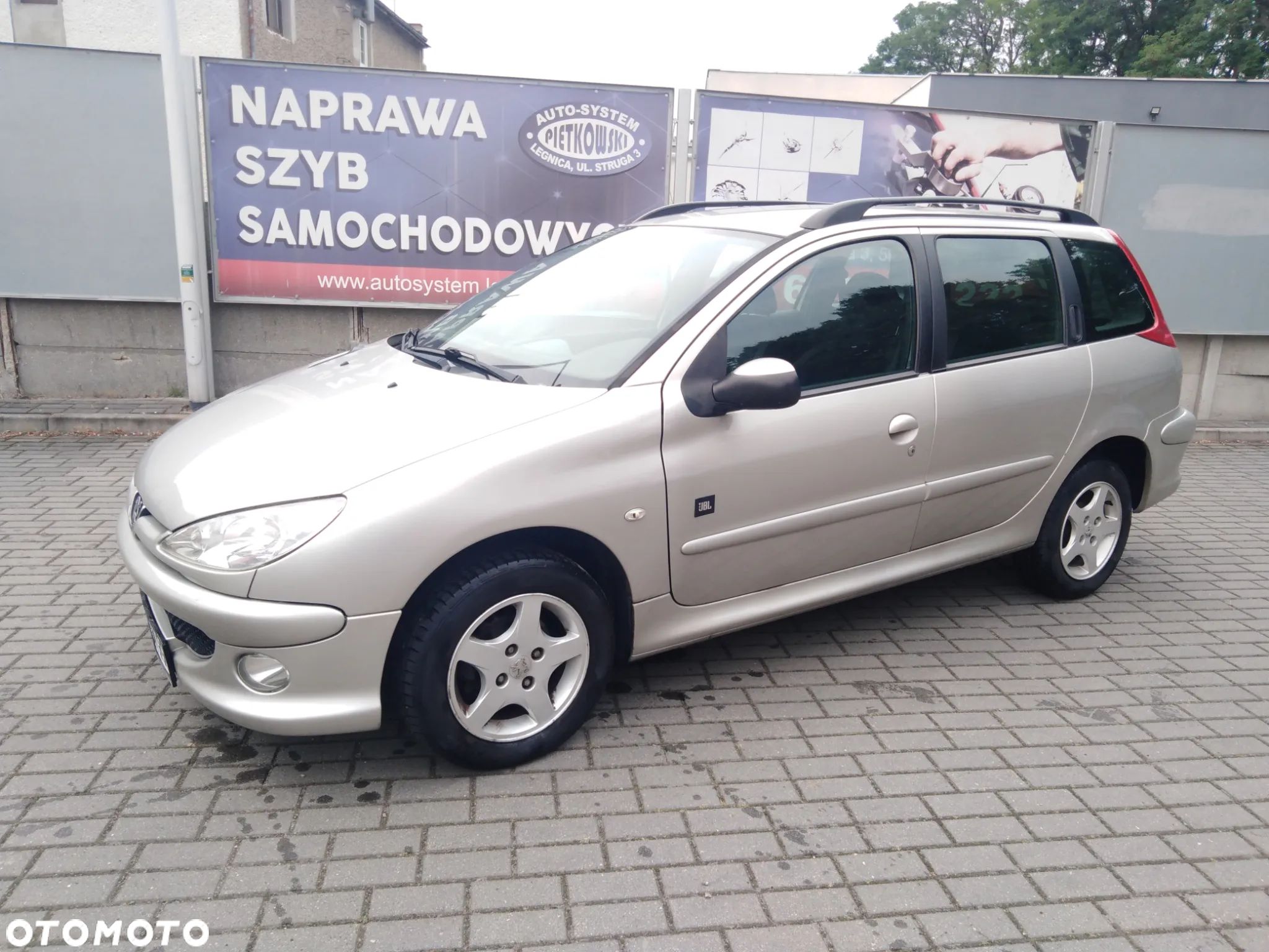 Peugeot 206 1.4 Trendy - 1